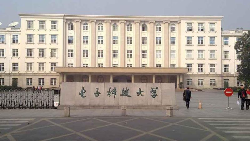 揭秘电子代工：八大品牌参数对比解析
